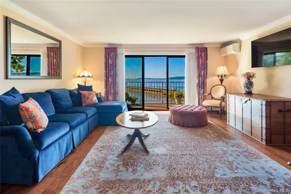 303 Kemeys Cove #303, Briarcliff Manor, NY 10510