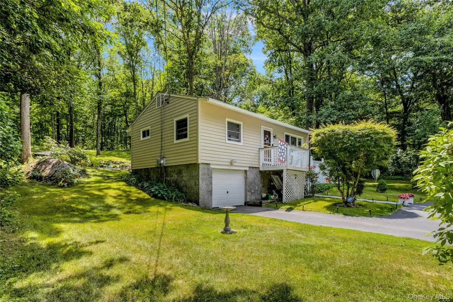 577 Wood Road, Mahopac, NY 10541 - #2