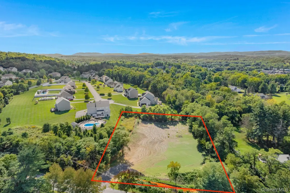 216 Overlook Road, Poughkeepsie, NY 12603 - #1