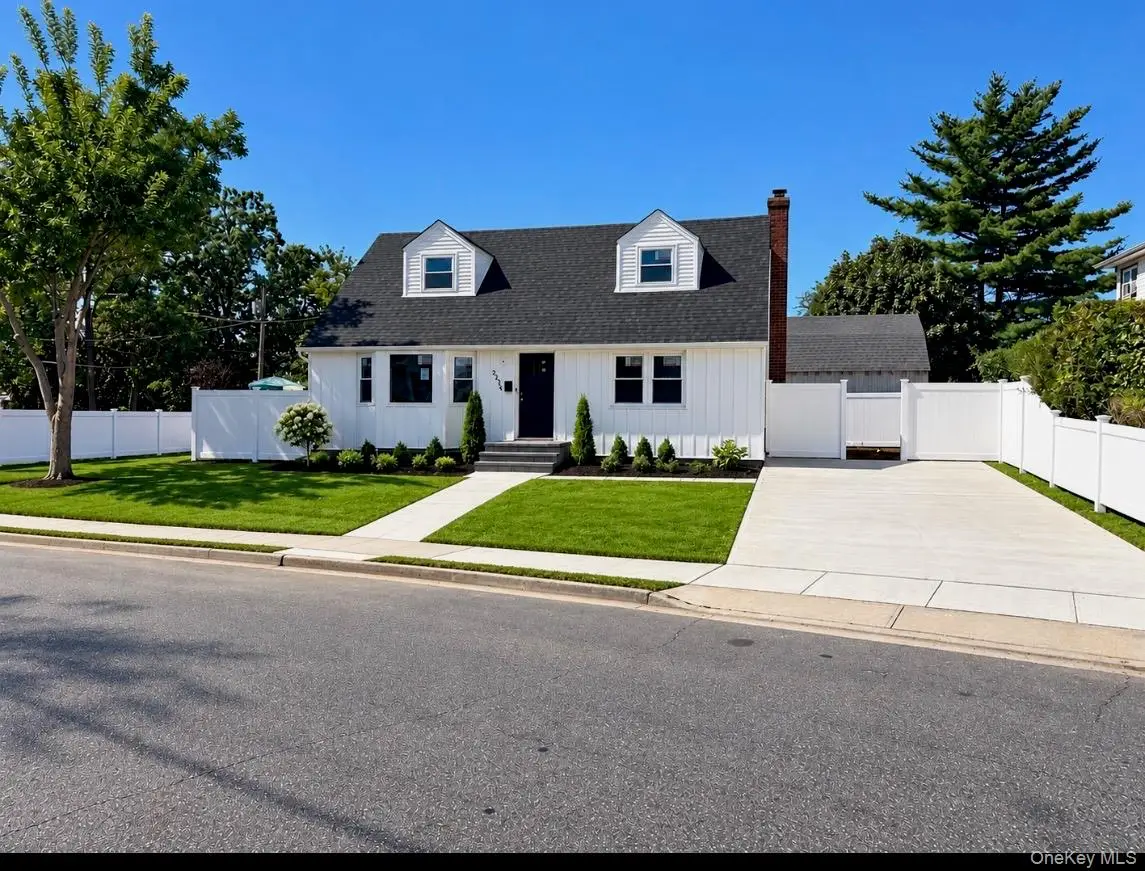 2216 Brooklyn Avenue, Merrick, NY 11566 - #1