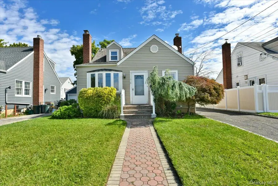 413 Stewart Avenue, North Bellmore, NY 11710 - #2