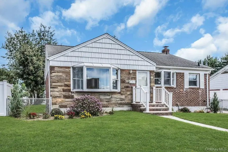 74 Bette Road, East Meadow, NY 11554 - #3