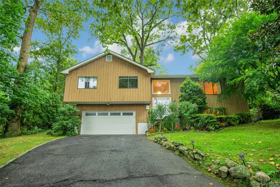 44 Hillside Lane, New Rochelle, NY 10804 - #3