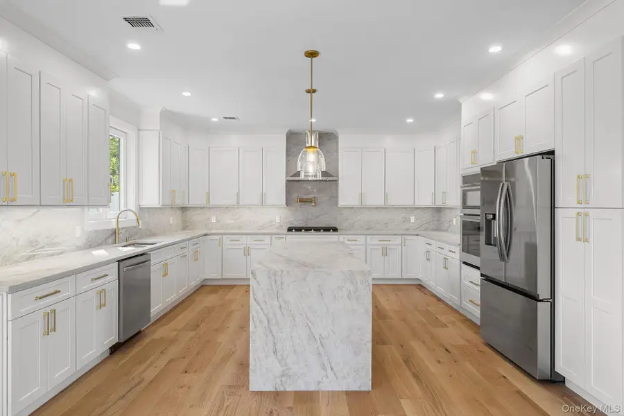 99 Slate Lane, Levittown, NY 11756 - #2