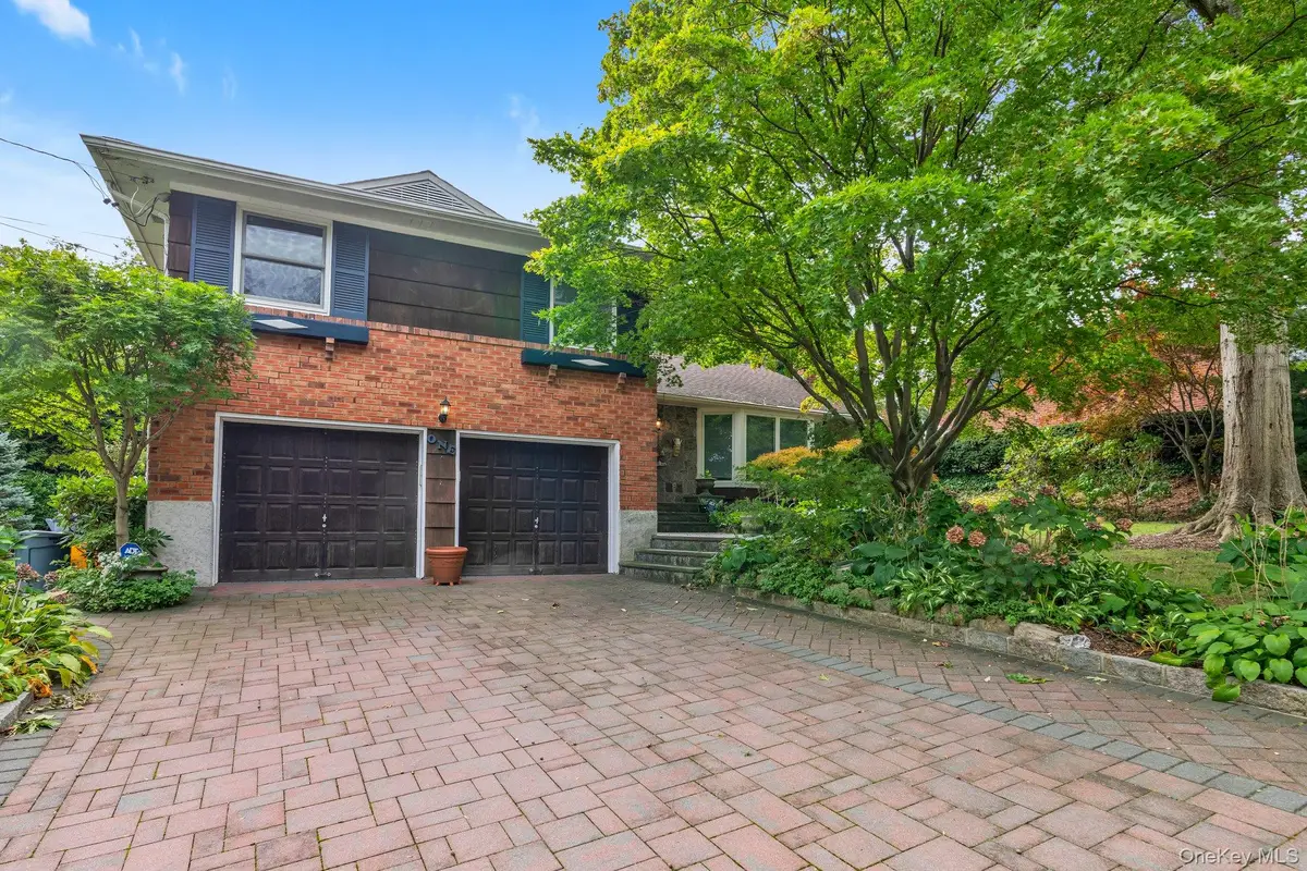 Address Withheld By Seller, Oyster Bay, NY 11771 - #1