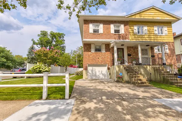 5703 Cloverdale Boulevard, Oakland Gardens, NY 11364