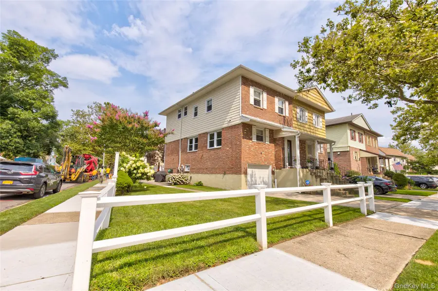 5703 Cloverdale Boulevard, Oakland Gardens, NY 11364 - #2