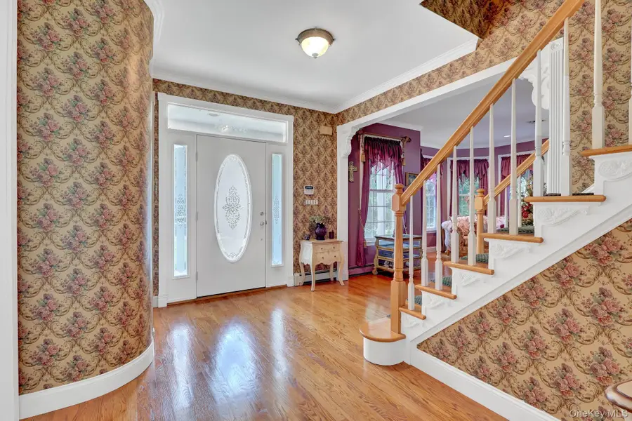 6 Patricks Way, Saint James, NY 11780 - #2