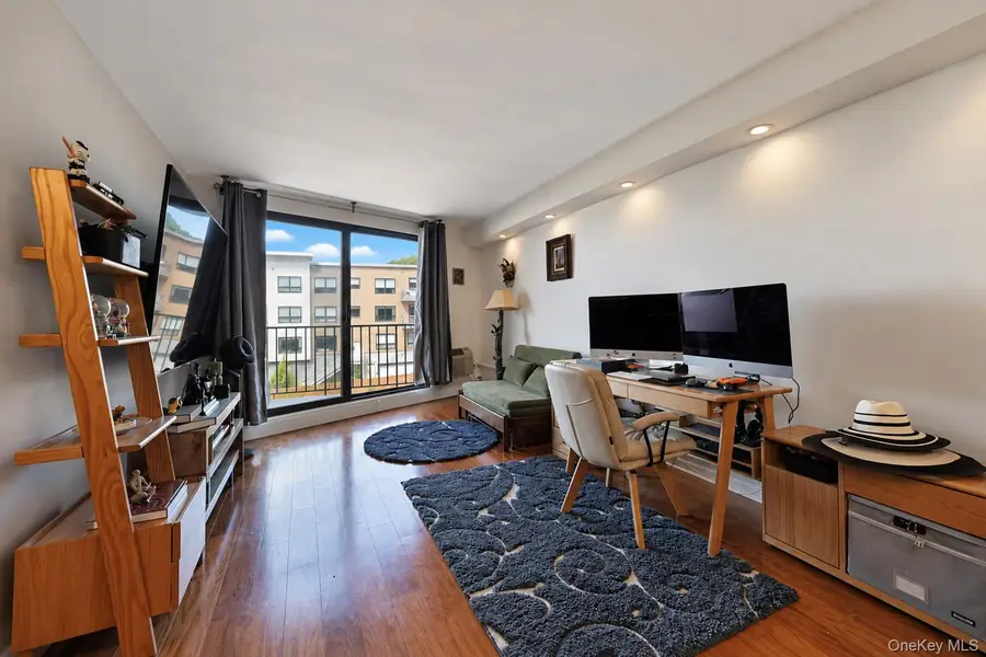 1155 Warburton Avenue #3Y, Yonkers, NY 10701 - #3
