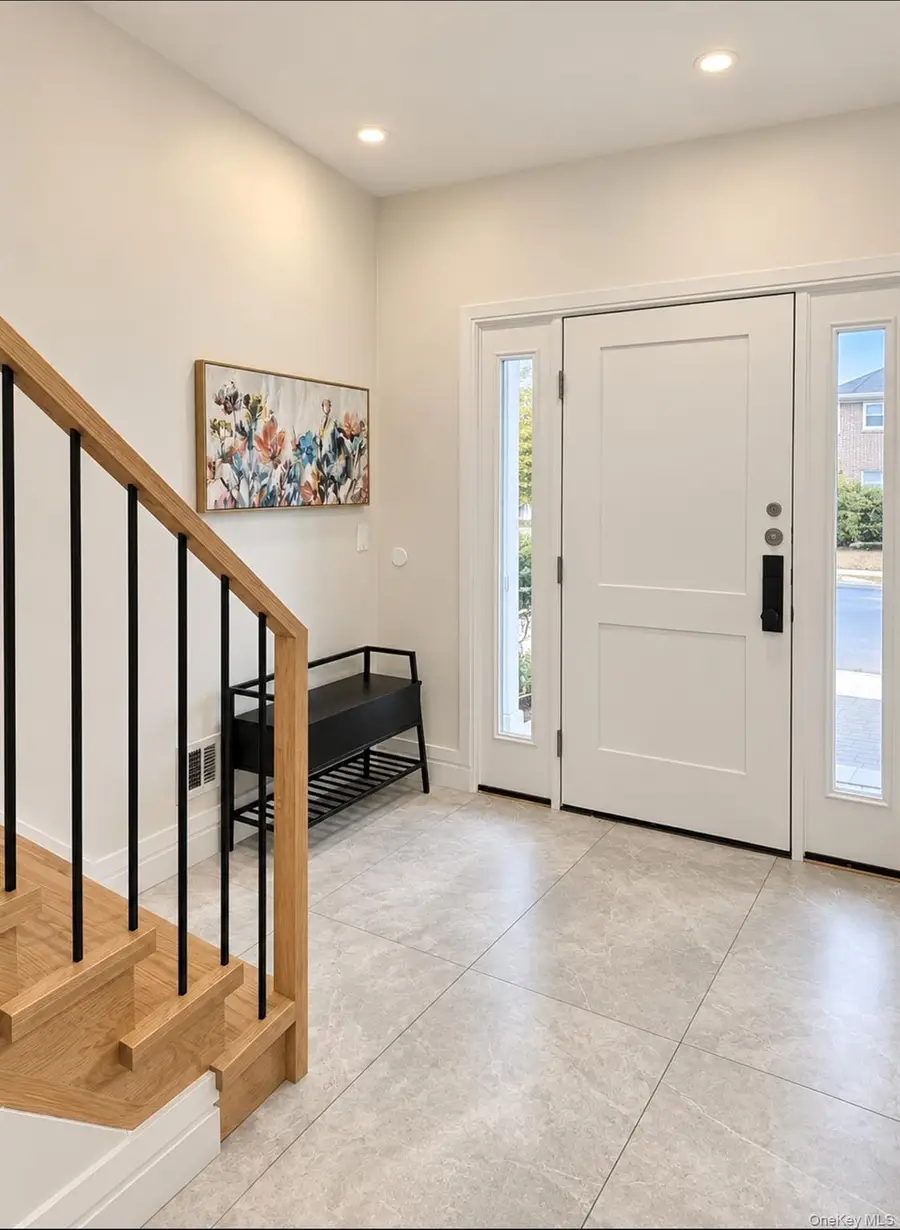 344 Bayview Avenue, Inwood, NY 11096 - #2