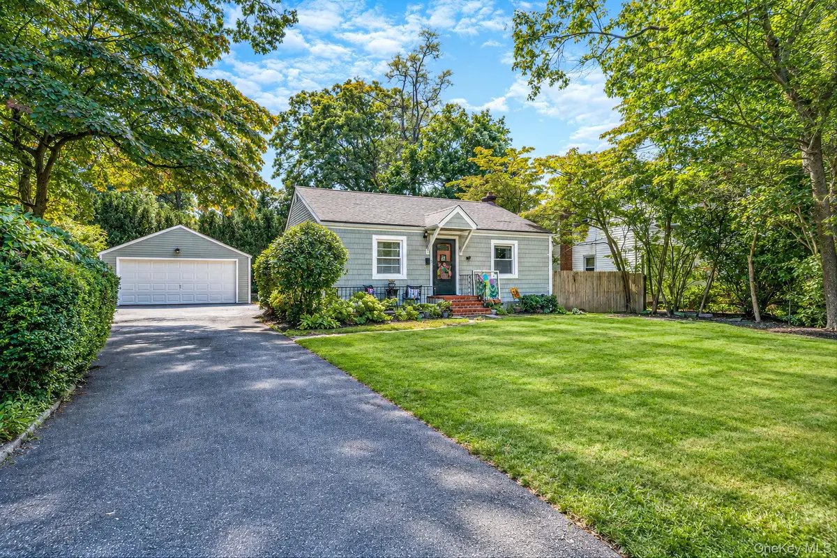 78 E 17th Street, Huntington Station, NY 11746 - #1