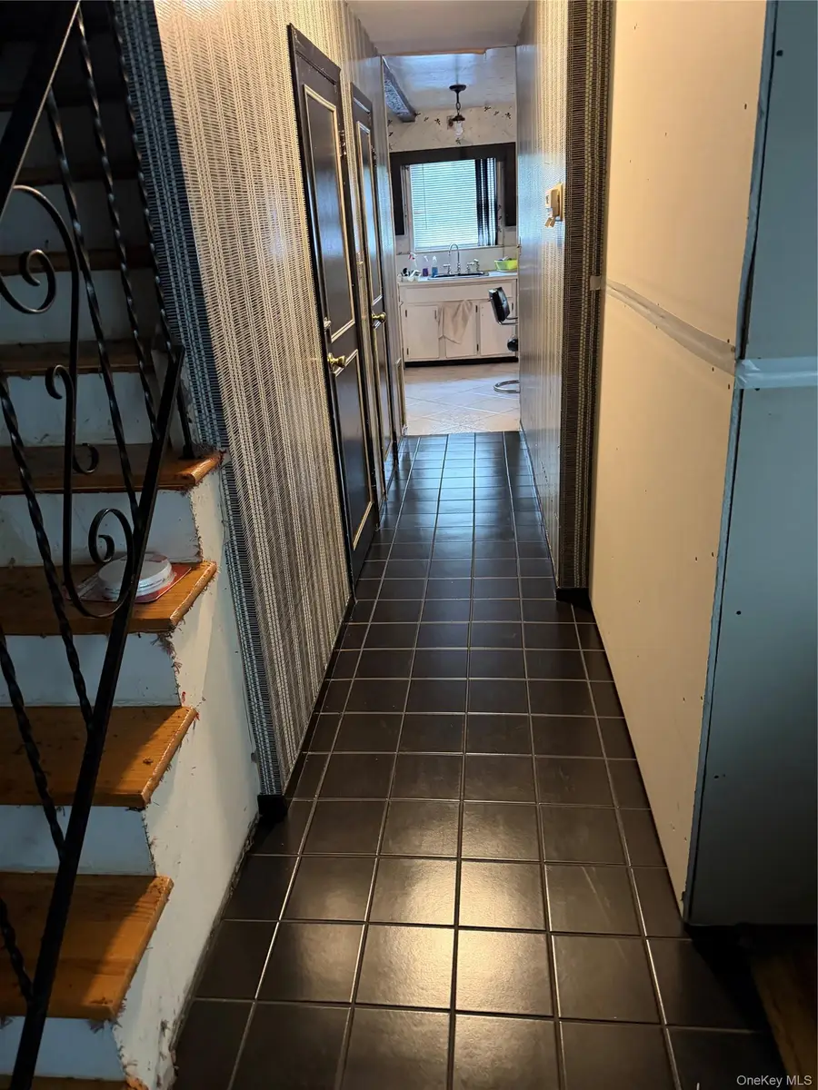6275 Douglaston Parkway #11, Little Neck, NY 11362 - #2