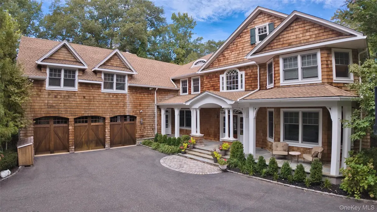 1184 Cove Edge Road, Oyster Bay Cove, NY 11791 - #1