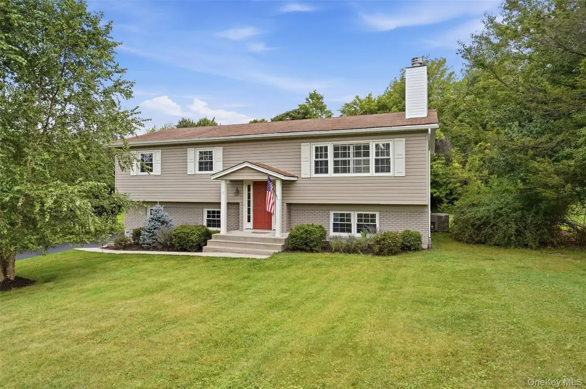 17 High Hill Avenue, Warwick, NY 10990 - #1