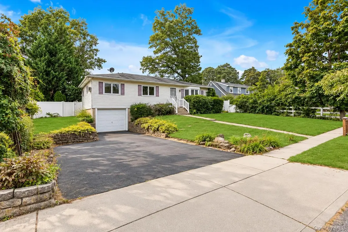 270 Browns Road, Nesconset, NY 11767 - #1