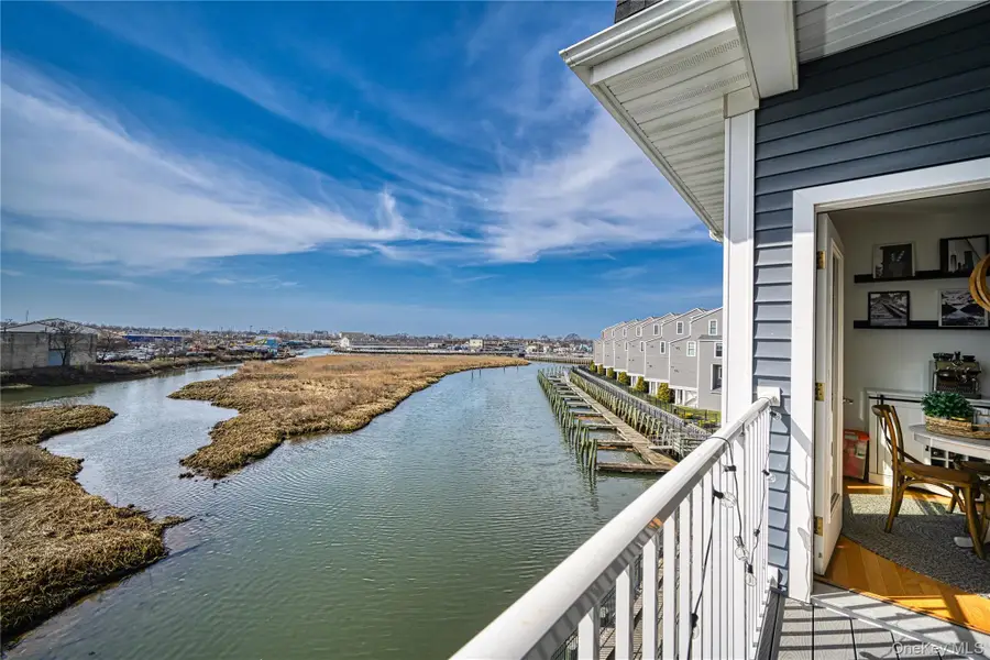 228 Marina Pointe Drive, East Rockaway, NY 11518 - #2