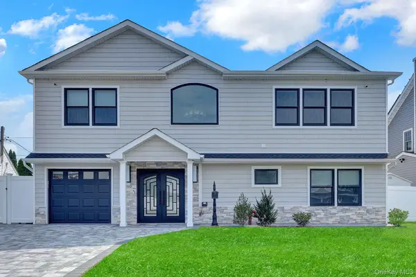 129 Tardy Lane S, Wantagh, NY 11793