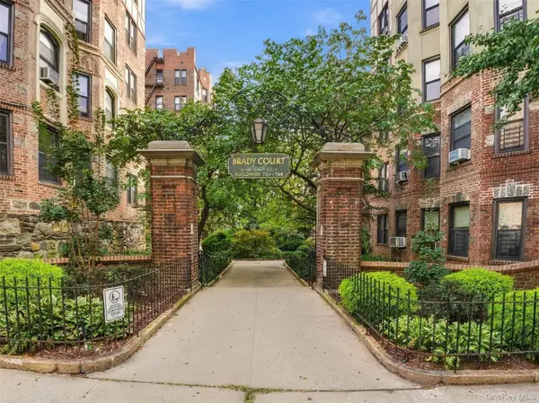754 Brady Avenue #303, Bronx, NY 10462