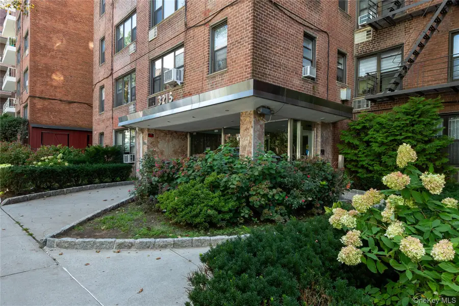 3215 Arlington Avenue #2A, Bronx, NY 10463 - #2