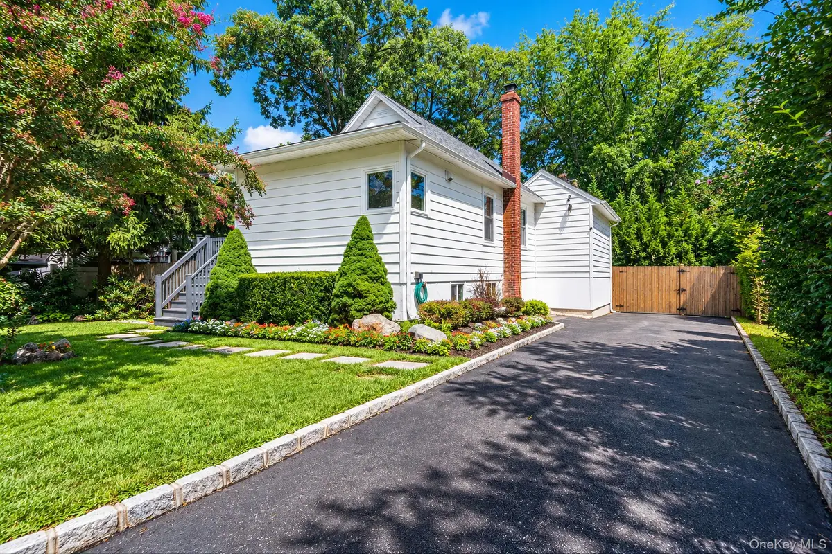 39 Plandome Road, Sound Beach, NY 11789 - #1