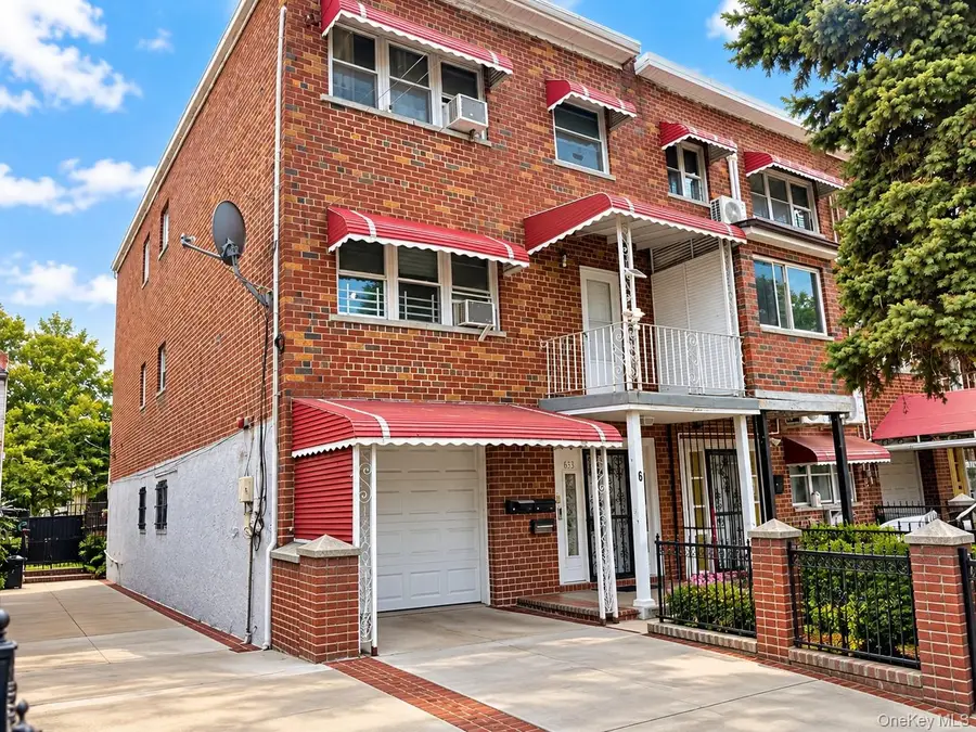 653 Saint Lawrence Avenue, Bronx, NY 10473 - #2