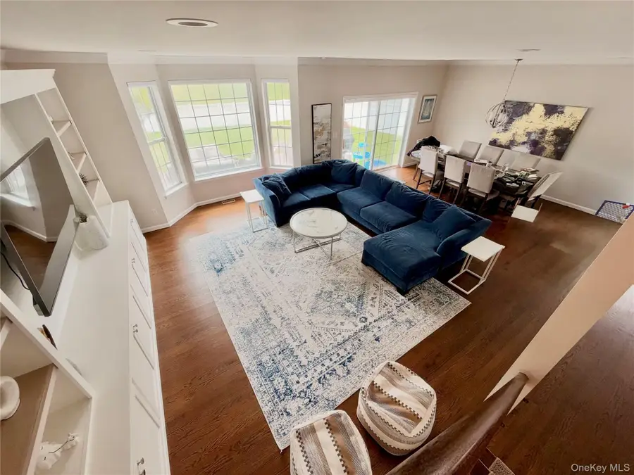 140 Rivendell Court, Melville, NY 11747 - #2