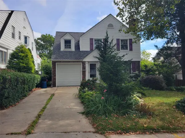 53-11 251st Place, Little Neck, NY 11362