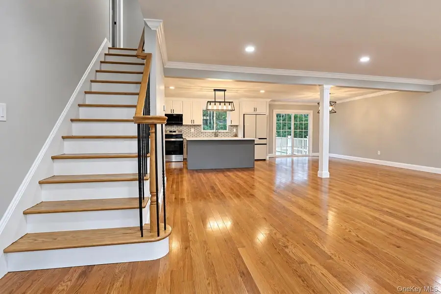 140 Seaman Neck Road, Dix Hills, NY 11746 - #2
