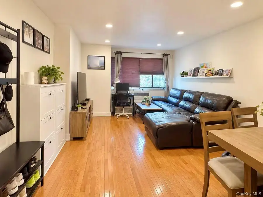71-32 163rd Street #1, Fresh Meadows, NY 11365 - #2