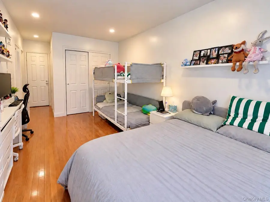 71-32 163rd Street #1, Fresh Meadows, NY 11365 - #3