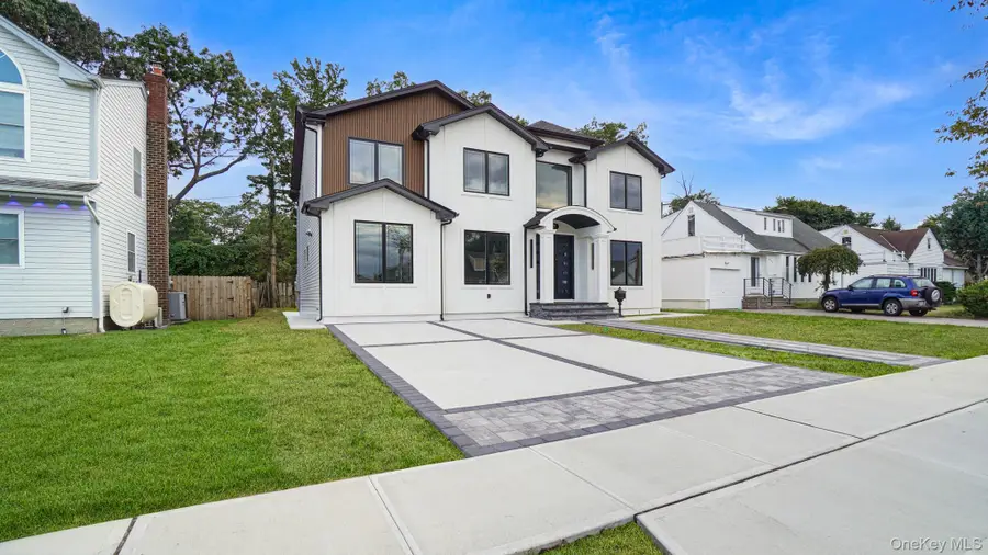 940 Southern Drive, Franklin Square, NY 11010 - #3