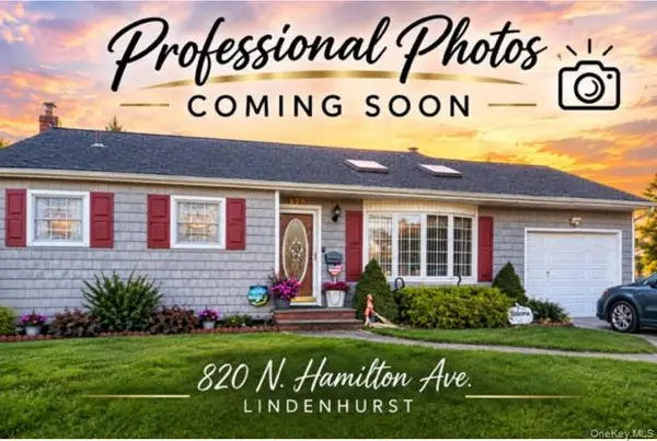 820 N Hamilton Avenue, Lindenhurst, NY 11757