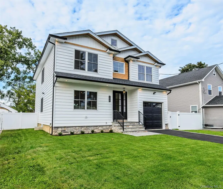 2439 Berkeley Place, Bellmore, NY 11710 - #2