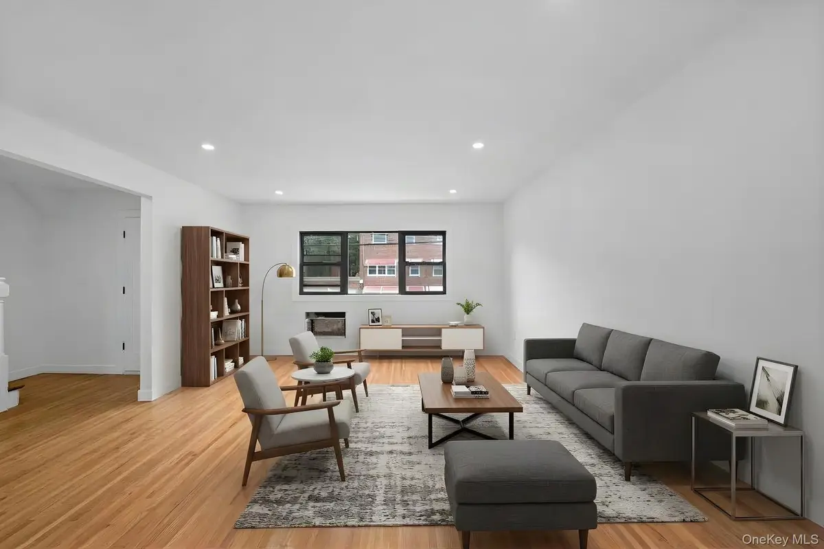 4648 Murdock Avenue, Bronx, NY 10466 - #1