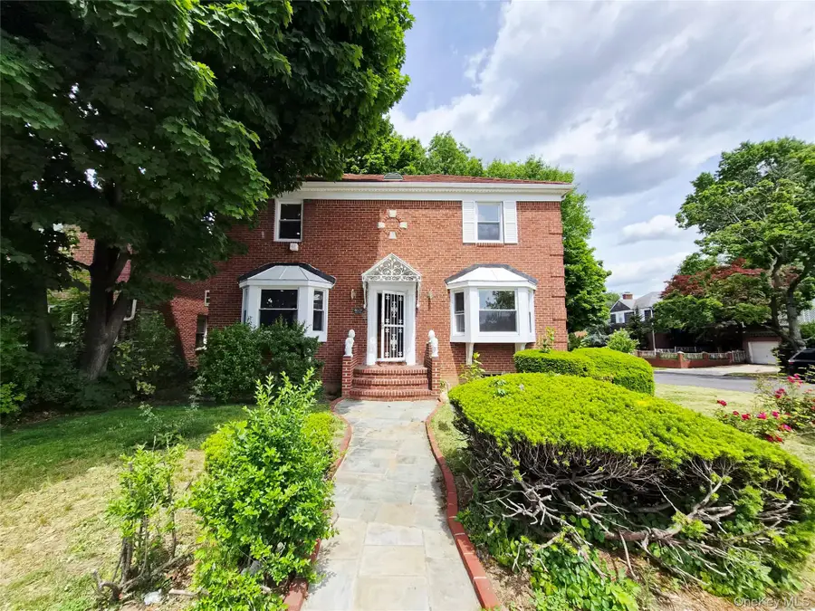 8019 Utopia Parkway, Jamaica, NY 11432 - #2