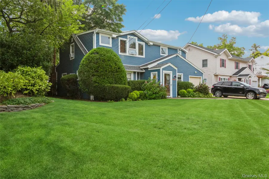1423 Sturl Avenue, Hewlett, NY 11557 - #2