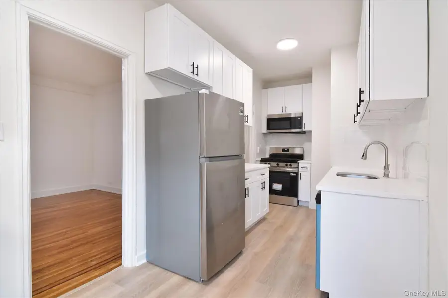 590 E 3rd Street #4C, Mount Vernon, NY 10553 - #3
