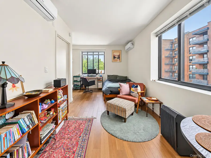 8722 51st Avenue #3H, Elmhurst, NY 11373 - #3