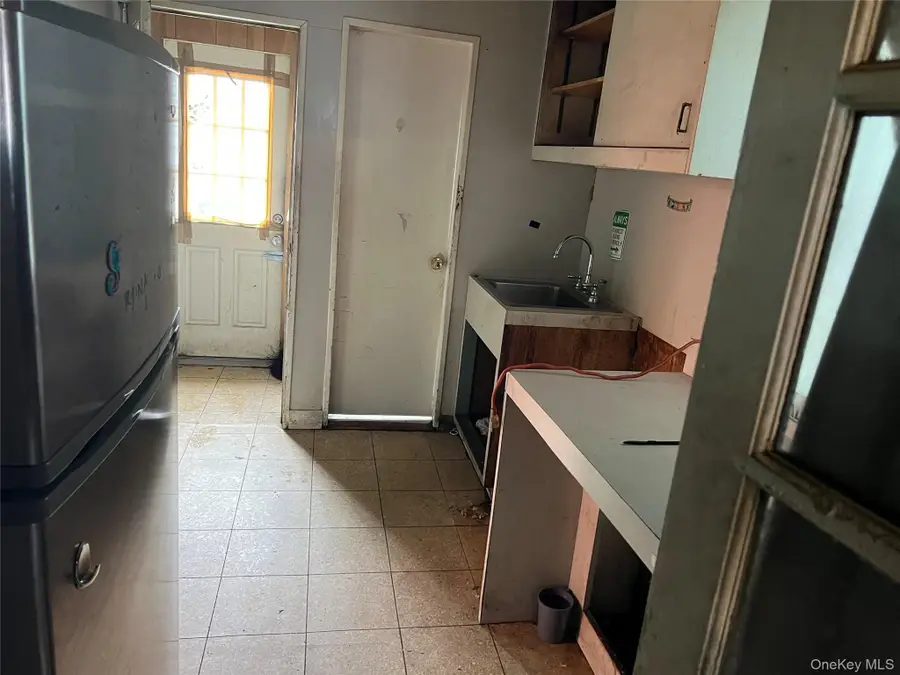 1639 Taylor Avenue, Bronx, NY 10460 - #3