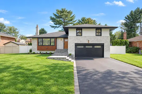 2056 Stratford Drive, Westbury, NY 11590