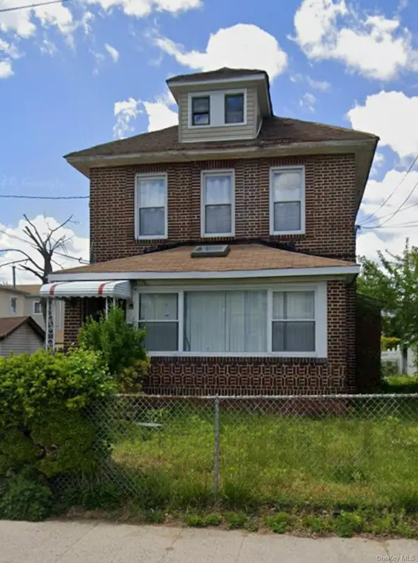 141-38 249th Street, Rosedale, NY 11422