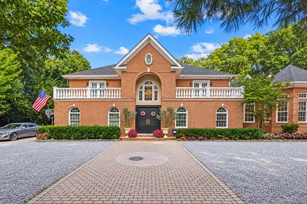 6 Carman Road, Dix Hills, NY 11746