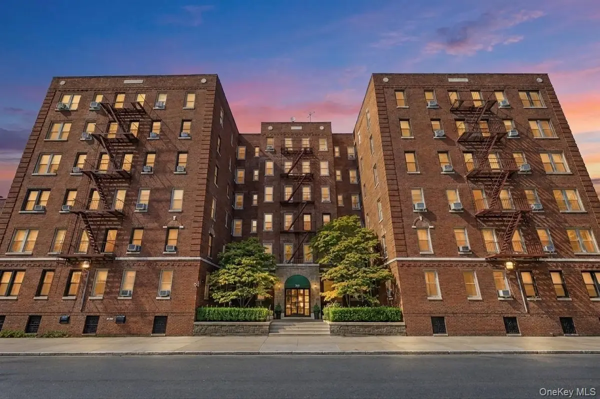 3321 Bruckner Boulevard #5G, Bronx, NY 10461 - #1