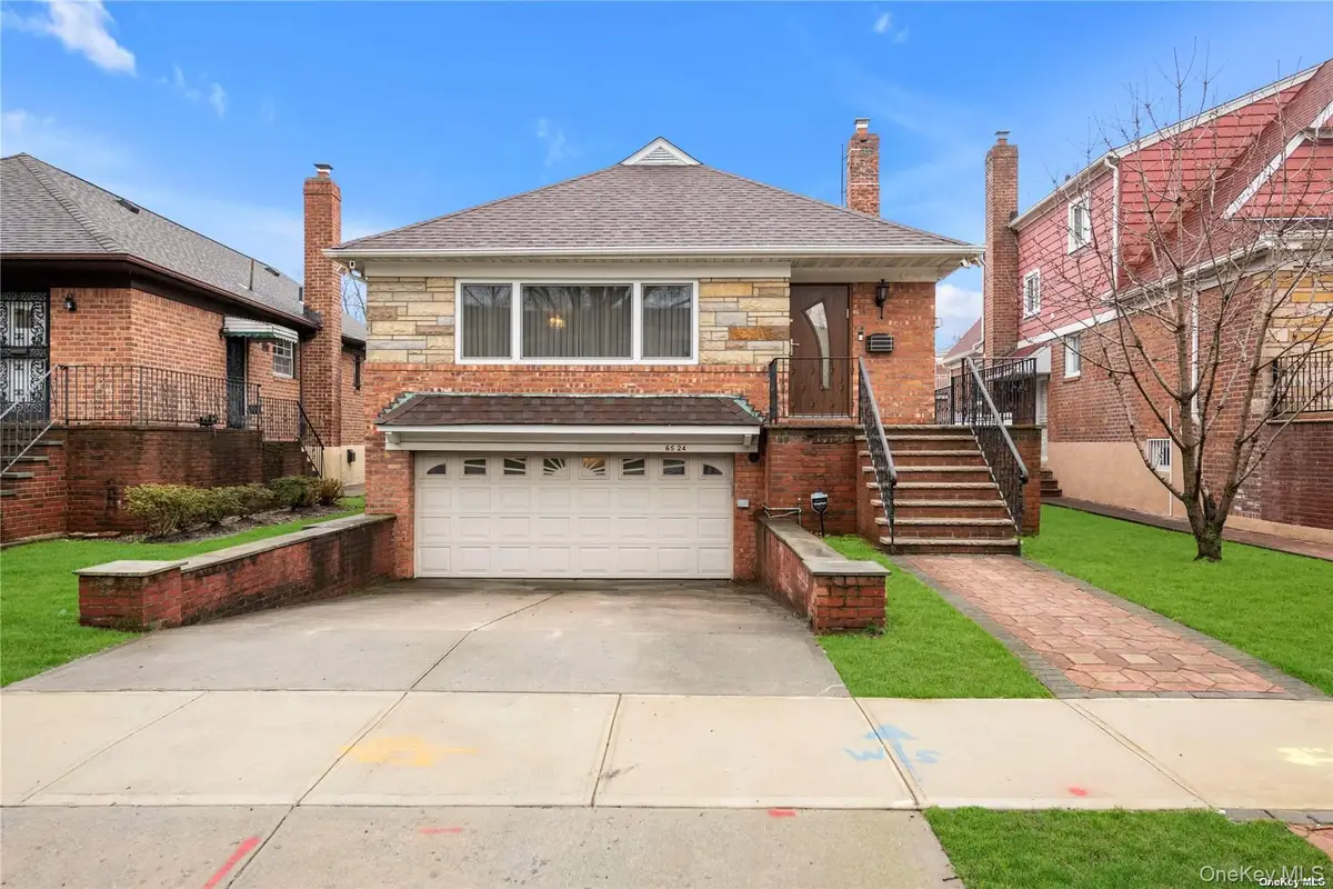 65-24 Ellwell Crescent, Rego Park, NY 11374 - #1
