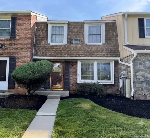 274 Hooker Avenue #B3, Poughkeepsie, NY 12603
