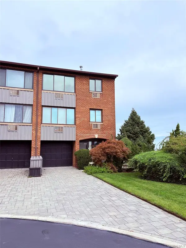 15419 Riverside Drive #24B, Beechhurst, NY 11357