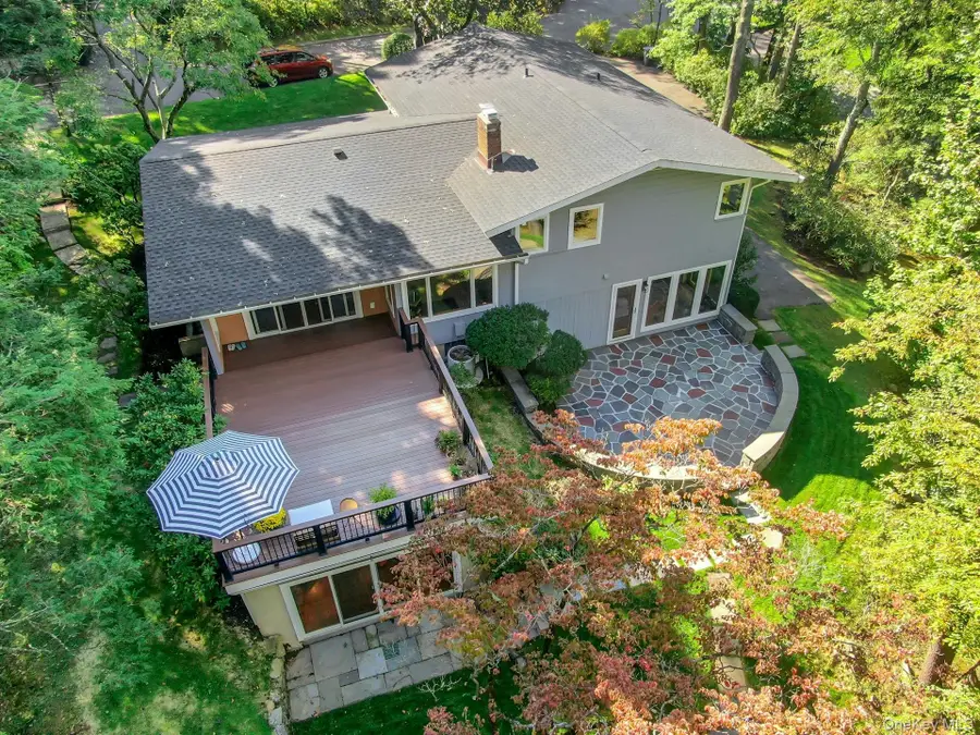 1 Leone Close, Scarsdale, NY 10583 - #2