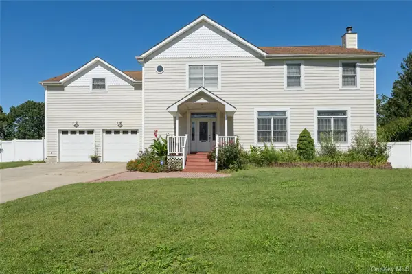 471 Southport Street, Ronkonkoma, NY 11779