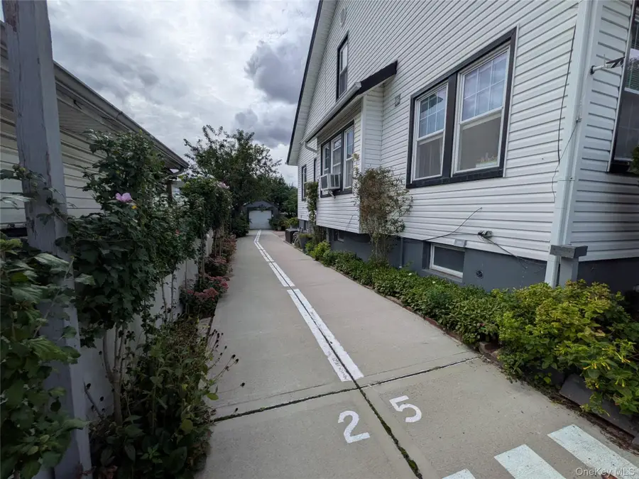 88-38 197th Street, Hollis, NY 11423 - #2