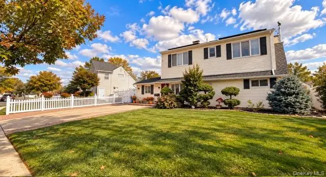 271 Twin Lane E, Wantagh, NY 11793 - #3